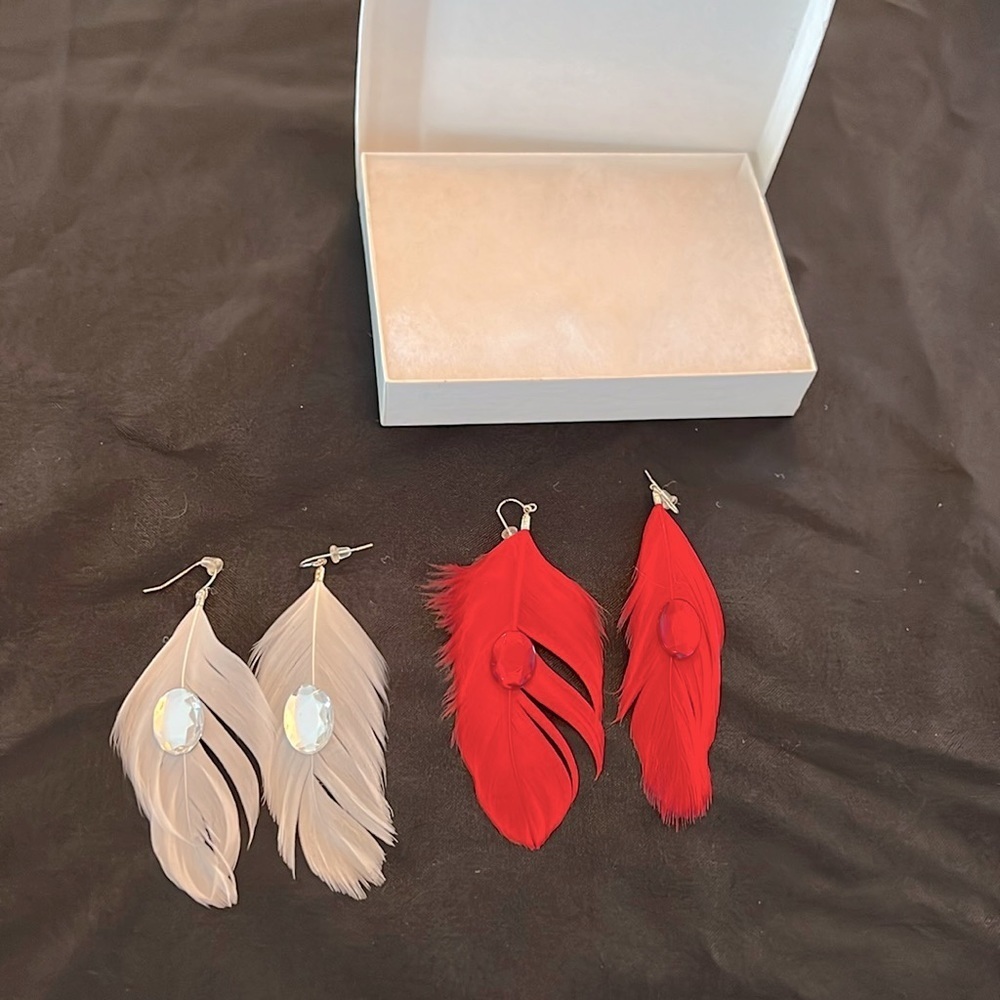 Feather earrings #108